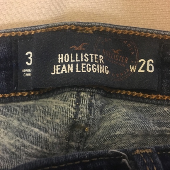 Hollister Jean Leggings Size 3, 26” Waist, 26” Inseam; Blue - Picture 2 of 11